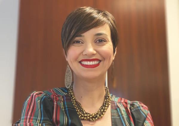 Rachel Roe Headshot